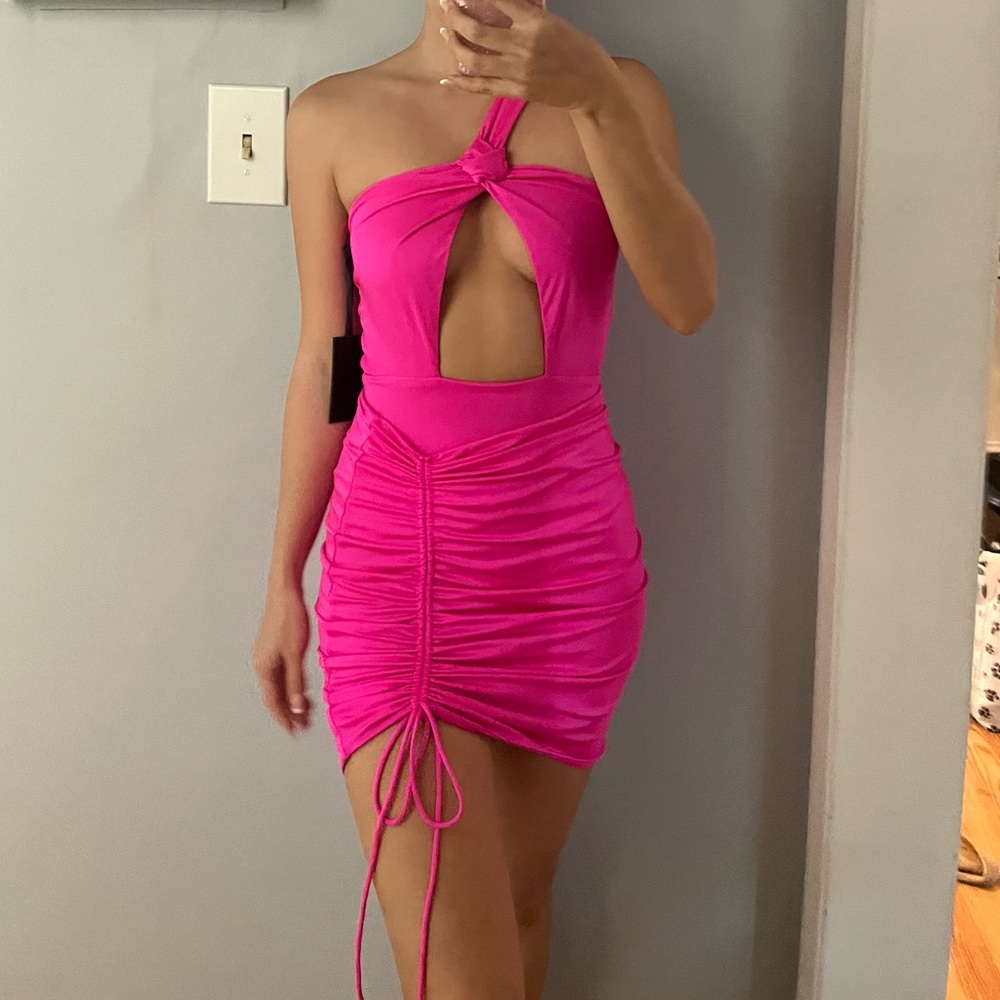 Revolve hours hot  pink nylon body suit size small never worn